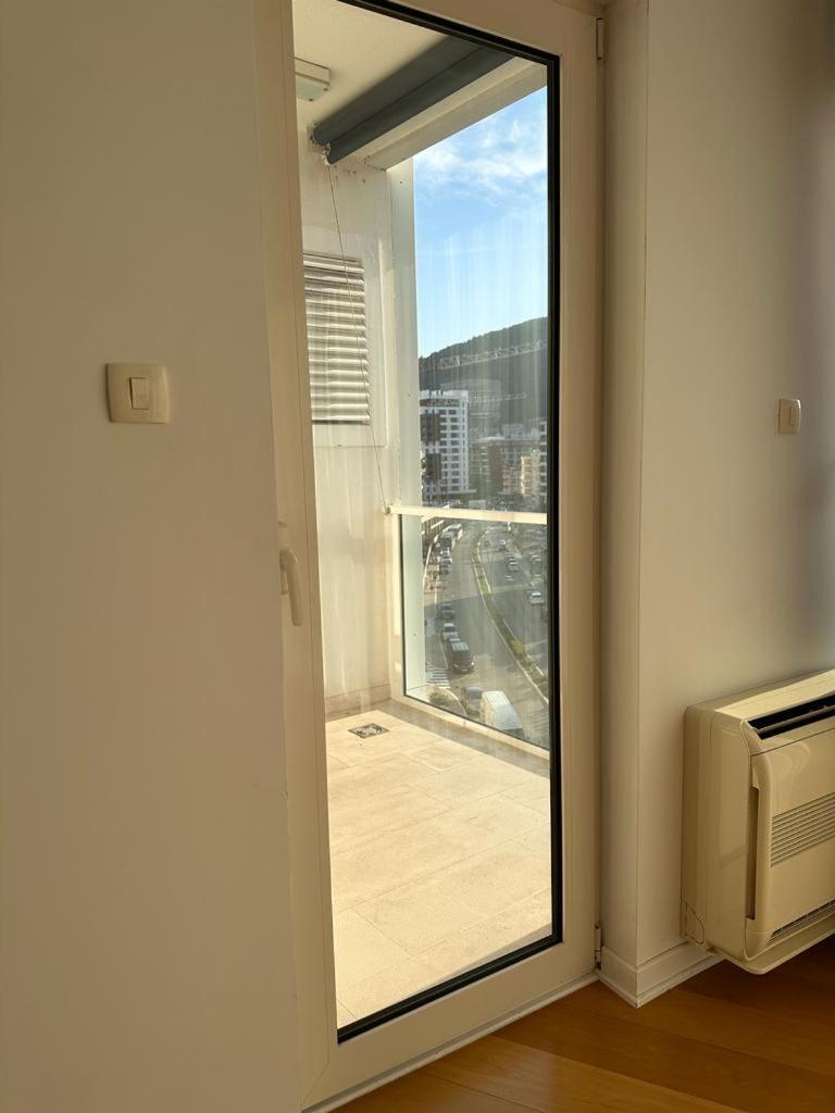Tc Big Apartment